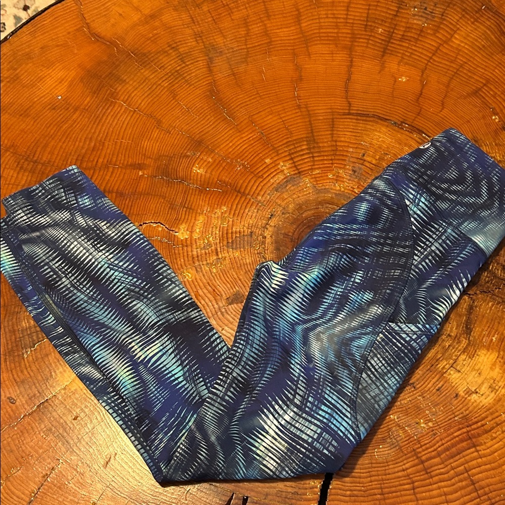 Lululemon Blue Abstract Print Leggings Size 0 Women’s Excellent Condition